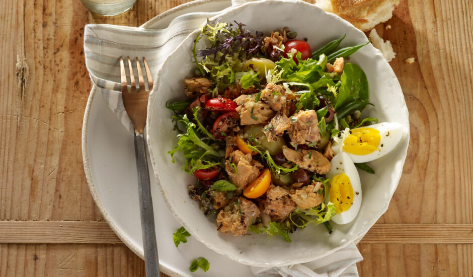 Nicoise Salad with Smoked Salmon and Quinoa